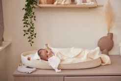 Jollein Embroidery Ivory 75 X 75 Cm Badcape 530-836-66069 -Dirkje || Jollein || bébé-jou Verkoopwinkel Jollein Embroidery Ivory 75 x 75 cm Badcape 530 836 66069.9