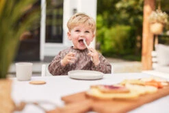 Jollein Nougat Siliconen Dinerset 705-007-00093 -Dirkje || Jollein || bébé-jou Verkoopwinkel Jollein Nougat Siliconen Dinerset 705 007 00093 3