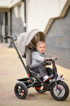 Lorelli Jaguar Deluxe Grey Driewieler 1005039-2102 -Dirkje || Jollein || bébé-jou Verkoopwinkel Lorelli Jaguar Deluxe Grey Driewieler 1005039 2102 10