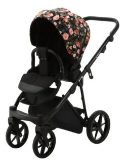 Adamex Porto Flowers Black 2-in-1 Kinderwagen FL-1 17 Adamex Porto Flowers Black 2-in-1 Kinderwagen FL-1 -Dirkje || Jollein || bébé-jou Verkoopwinkel adamex porto flowers black 2 in 1 kinderwagen fl 1 1 1920x1920