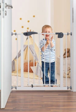 Babygo Safety Gate Black Traphek Klemhek 4052 17 Babygo Safety Gate Black Traphek Klemhek 4052 -Dirkje || Jollein || bébé-jou Verkoopwinkel babygo safety gate traphek klemhek 1 1