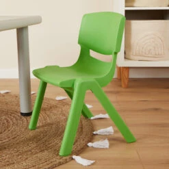 Bieco Groen Kunststof Kinderstoeltje 04000002 -Dirkje || Jollein || bébé-jou Verkoopwinkel bieco groen kunststof kinderstoeltje 04000002 5