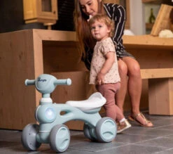 Bo Jungle B-Bike Jumpy Blauw Loopfiets B920050 -Dirkje || Jollein || bébé-jou Verkoopwinkel bo jungle b bike jumpy blauw loopfiets b920050 2