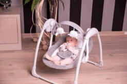 Bo Jungle B-Portable Swing Dolphy Grey Babyschommel B700600 -Dirkje || Jollein || bébé-jou Verkoopwinkel bo jungle b portable swing dolphy grey babyschommel b700600 6