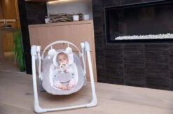 Bo Jungle B-Portable Swing Dolphy Taupe Babyschommel B700610 -Dirkje || Jollein || bébé-jou Verkoopwinkel bo jungle b portable swing dolphy taupe babyschommel b700610 8