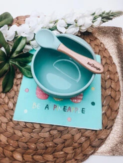 Bo Jungle B-Suction Bowl Blauw Kommetje Met Lepel B500610 -Dirkje || Jollein || bébé-jou Verkoopwinkel bo jungle b suction bowl blauw kommetje met lepel b500610 10