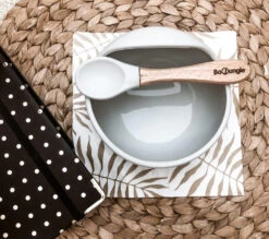Bo Jungle B-Suction Bowl Grijs Kommetje Met Lepel B500600 -Dirkje || Jollein || bébé-jou Verkoopwinkel bo jungle b suction bowl grijs kommetje met lepel b500600 10