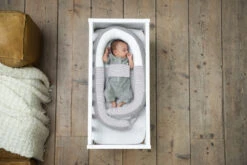 Doomoo Cocoon Classic Grey Babynest CO 07 -Dirkje || Jollein || bébé-jou Verkoopwinkel doomoo cocoon classic grey babynest co 07 7