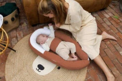 Doomoo Cocoon Tetra Jersey Terracotta Babynest CO 11 -Dirkje || Jollein || bébé-jou Verkoopwinkel doomoo cocoon tetra jersey terracotta babynest3