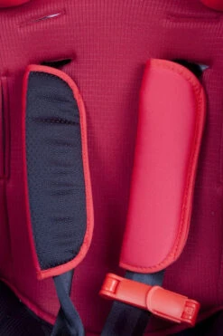 Babygo Protect Red Autostoel 9-36 Kg 3803 -Dirkje || Jollein || bébé-jou Verkoopwinkel i no380 3 protect rubberdots1