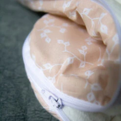 Babyjem Swaddle Zalm Voetenzak 428 13 Babyjem Swaddle Zalm Voetenzak 428 -Dirkje || Jollein || bébé-jou Verkoopwinkel img 0314