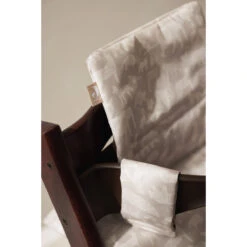 Jollein Animals Nougat Meegroei Stoelverkleiner 019-533-67044 -Dirkje || Jollein || bébé-jou Verkoopwinkel jollein animals nougat meegroei stoelverkleiner 019 533 67044 4