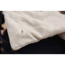 Jollein Grain Knit Oatmeal 3/5 Punts 0-9 Maanden Autostoel Voetenzak 025-811-67047 -Dirkje || Jollein || bébé-jou Verkoopwinkel jollein grain knit oatmeal 0 9 maanden autostoel voetenzak 025 811 67047 1