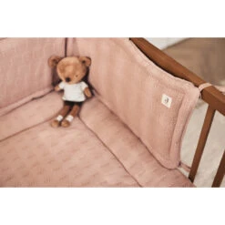 Jollein Grain Knit Wild Rose 75 X 95 Cm Boxkleed 017-512-67065 -Dirkje || Jollein || bébé-jou Verkoopwinkel jollein grain knit wild rose 75 x 95 cm boxkleed 017 512 67065 4