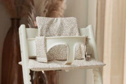 Jollein Botanical Nougat Meegroei Stoelverkleiner 019-533-66074 -Dirkje || Jollein || bébé-jou Verkoopwinkel jollein meegroei stoelverkleiner 019 533 4