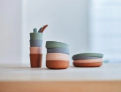 Jollein Pale Pink Siliconen Dinerset 705-007-00090 -Dirkje || Jollein || bébé-jou Verkoopwinkel jollein siliconen dinerset 2 2