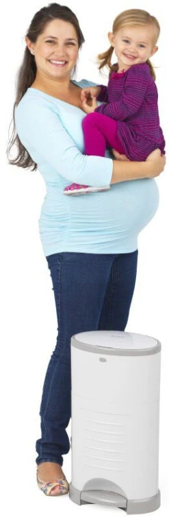 Korbell Wit Nappy Disposal System Luieremmer M250DSW 19 Korbell Wit Nappy Disposal System Luieremmer M250DSW -Dirkje || Jollein || bébé-jou Verkoopwinkel korbell luieremmer sfeerfoto 2