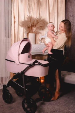 Kunert Mata Black Pink 2-in-1 Combi Kinderwagen MATA-06-BLACK -Dirkje || Jollein || bébé-jou Verkoopwinkel kunert mata black pink 2 in 1 combi kinderwagen mata 06 black 5