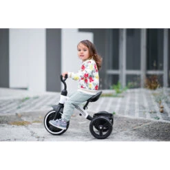 Lorelli Dallas White Driewieler 1005050-0007 -Dirkje || Jollein || bébé-jou Verkoopwinkel lorelli dallas white driewieler 1005050 0007 3