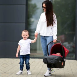 Lorelli Lifesaver Beige 0-13kg Autostoel 10070302205 -Dirkje || Jollein || bébé-jou Verkoopwinkel lorelli lifesaver grey 0 13kg autostoel 10070302203 .3 2