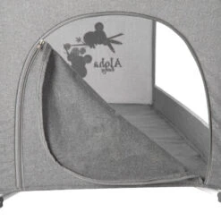 Lorelli Noemi Plus Fog Beige Star Campingbed Met Bodemverhoger 1008056-2217 -Dirkje || Jollein || bébé-jou Verkoopwinkel lorelli noemi plus campingbed met bodemverhoger 1008056 8 1