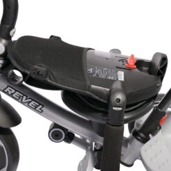 Lorelli Revel Black Cosmos Driewieler 1005063-2345 -Dirkje || Jollein || bébé-jou Verkoopwinkel lorelli revel pink grunge driewieler 17 2