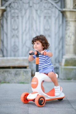 Lorelli Scooter Trio Orange Step/Loopfiets 1039015-0003 -Dirkje || Jollein || bébé-jou Verkoopwinkel lorelli scooter trio orange step loopfiets 1039015 0003 9 1920x1920 2