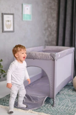 Lorelli Torino Silver Blue Campingbed 1008045-2124 -Dirkje || Jollein || bébé-jou Verkoopwinkel lorelli torino campingbed 1008045 10 2