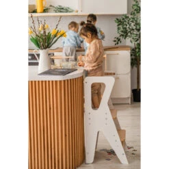 Luna Toys Wit Houten Leertoren Keukenhulp LU-00552 -Dirkje || Jollein || bébé-jou Verkoopwinkel luna toys wit houten leertoren keukenhulp 4