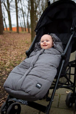 Ding Black Deluxe Universele Buggy/Wandelwagen Voetenzak DI-252424 -Dirkje || Jollein || bébé-jou Verkoopwinkel mamaloes ding voetenzak deluxe 04 1