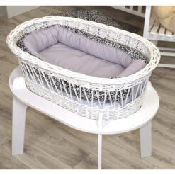 MamaLoes Amy Panter Grijs Omkeerbaar Babynest 84719 -Dirkje || Jollein || bébé-jou Verkoopwinkel mamaloes amy panter grijs omkeerbaar babynest 84719 lifestyle