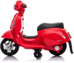 Eco Toys Red Elektrische Vespa Scooter H1 -Dirkje || Jollein || bébé-jou Verkoopwinkel mamaloes eco toys red elektrische vespa scooter h1 2