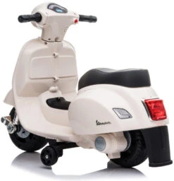 Eco Toys White Elektrische Vespa Scooter H1 -Dirkje || Jollein || bébé-jou Verkoopwinkel mamaloes eco toys white elektrische vespa scooter h1 5