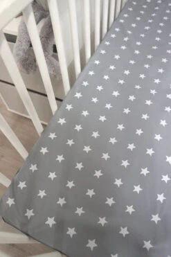 MamaLoes Grey/White Stars Boxdek W-388571 -Dirkje || Jollein || bébé-jou Verkoopwinkel mamaloes grey white stars boxdek w 388571 8