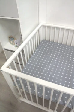 MamaLoes Grey/White Stars Boxdek W-388571 -Dirkje || Jollein || bébé-jou Verkoopwinkel mamaloes grey white stars boxdek w 388571 9