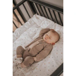 MamaLoes Panter Groen 80 X 100 Cm Omkeerbaar Boxkleed ML020227 -Dirkje || Jollein || bébé-jou Verkoopwinkel mamaloes stippen 80 x 100 cm omkeerbaar boxkleed ml020232 10