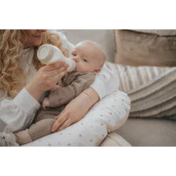 MamaLoes Berry Branch Medium Voedingskussen ML2061 -Dirkje || Jollein || bébé-jou Verkoopwinkel mamaloes stippen medium voedingskussen ml020303 14