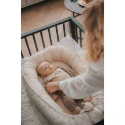 MamaLoes Stippen Omkeerbaar Babynest ML020107 -Dirkje || Jollein || bébé-jou Verkoopwinkel mamaloes stippen omkeerbaar babynest ml020107 11 2