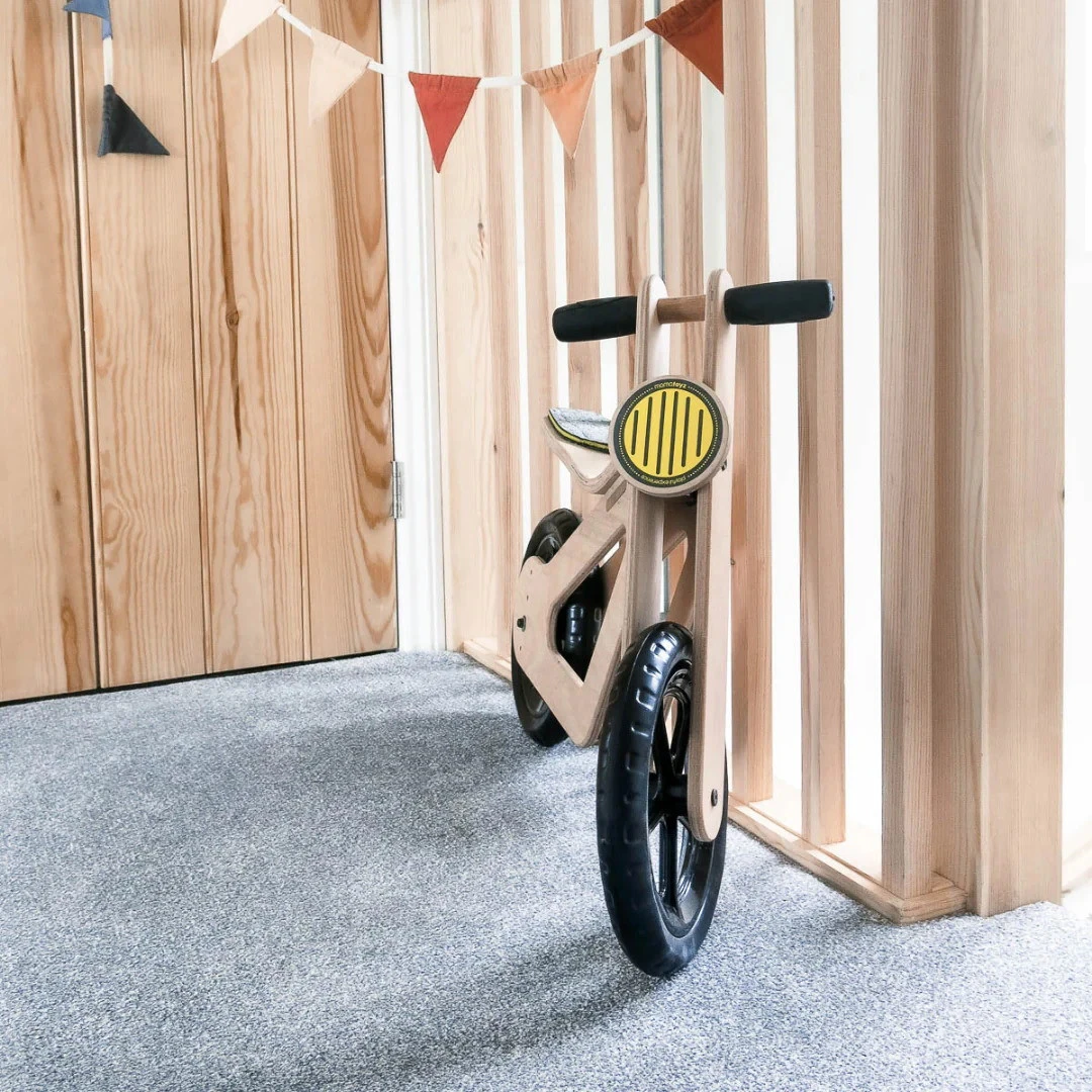 Mamatoyz Balance Bike Rood Houten Loopfiets MT06_R 7 Mamatoyz Balance Bike Rood Houten Loopfiets MT06_R - Afbeelding 5