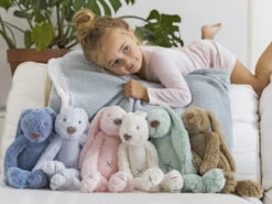 Happy Horse Rabbit Richie Donkerblauw 38 Cm No. 2 Knuffel 132100 8 Happy Horse Rabbit Richie Donkerblauw 38 Cm No. 2 Knuffel 132100 -Dirkje || Jollein || bébé-jou Verkoopwinkel rabbit richie sfeer 1