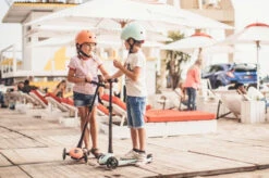 Scoot And Ride Rose Highwaykick 3 Step SR-96346 -Dirkje || Jollein || bébé-jou Verkoopwinkel scoot and ride peach highwaykick 3 step sr 96357 3 1920x1920 1