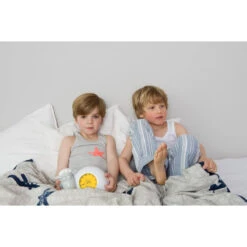 Zazu Sam Slaaptrainer Schaap Zilver Kinderwekker Limited Edition 28 Zazu Sam Slaaptrainer Schaap Zilver Kinderwekker Limited Edition -Dirkje || Jollein || bébé-jou Verkoopwinkel slaaptrainer zazu sam schaap lifestyle 3 1