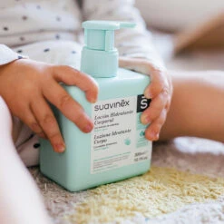 Suavinex 300ml Baby Bad Set SXSSET901723 -Dirkje || Jollein || bébé-jou Verkoopwinkel suavinex baby 300ml hydraterende body lotion .sfeer1 1