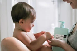 Suavinex 750ml Baby Bad Set SXSSET901747 -Dirkje || Jollein || bébé-jou Verkoopwinkel suavinex baby 750ml hydraterende body lotion sxzcos066921 .sfeer 1 1