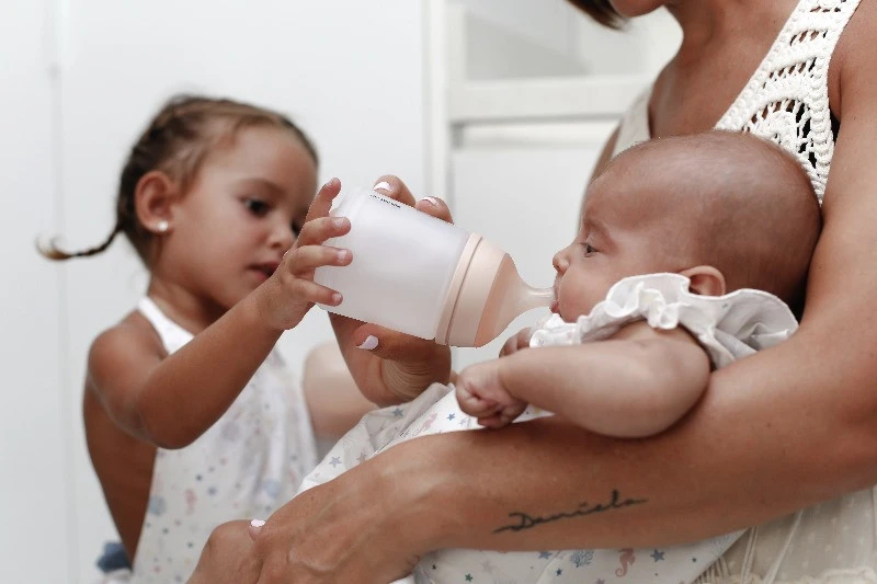 Suavinex Zero.Zero Anti-Colic Adaptable Flow Zuigfles 180ml SXZBRF049993 8 Suavinex Zero.Zero Anti-Colic Adaptable Flow Zuigfles 180ml SXZBRF049993 - Afbeelding 6