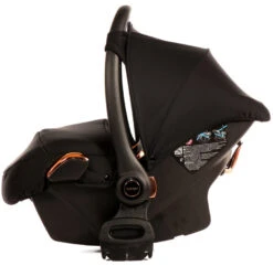 Tako Black/Rose Gold Autostoel 0-13 Kg 6 Tako Black/Rose Gold Autostoel 0-13 Kg -Dirkje || Jollein || bébé-jou Verkoopwinkel tako en invictus black rose gold autostoel 2