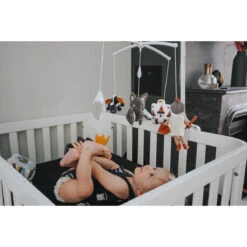 Tryco Fantasie Ridder Muziekmobiel TR-243316 13 Tryco Fantasie Ridder Muziekmobiel TR-243316 -Dirkje || Jollein || bébé-jou Verkoopwinkel tr 243316 musical mobile 01